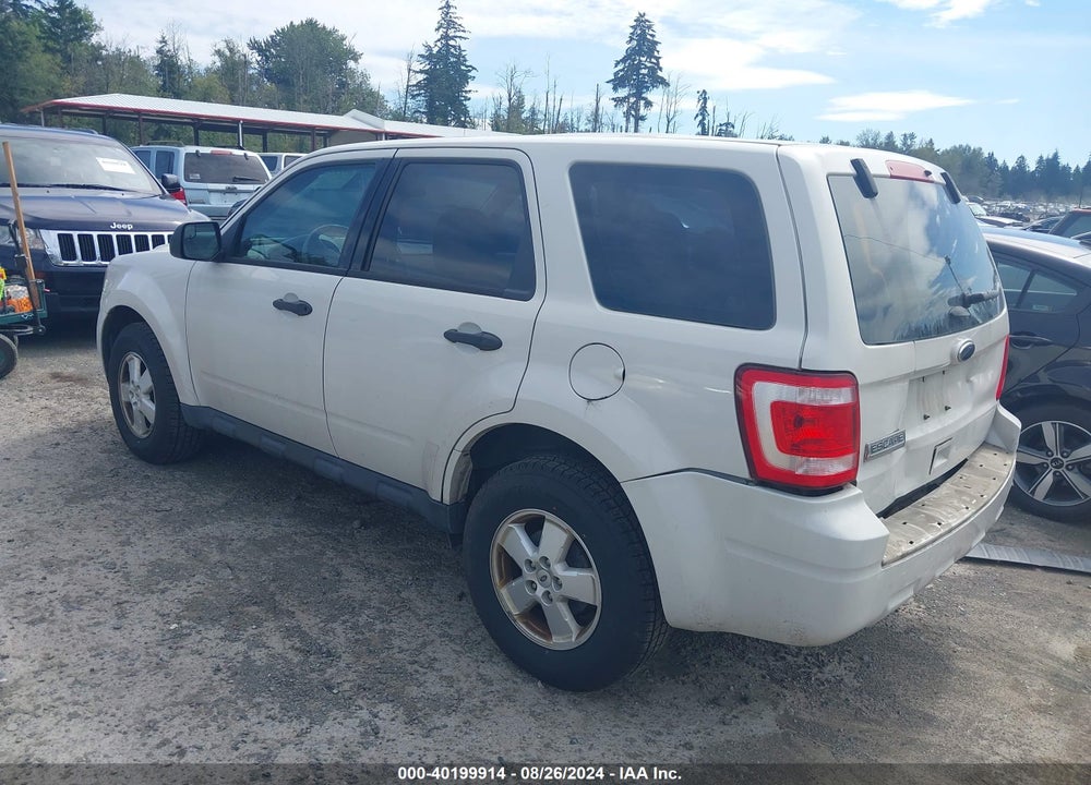 2011 FORD ESCAPE XLS VIN: 1FMCU9C74BKA93946