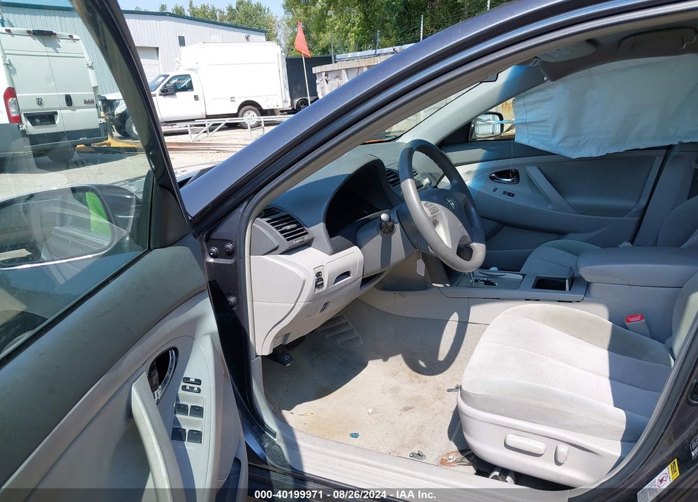 2011 TOYOTA CAMRY LE VIN: 4T1BF3EK0BU606795