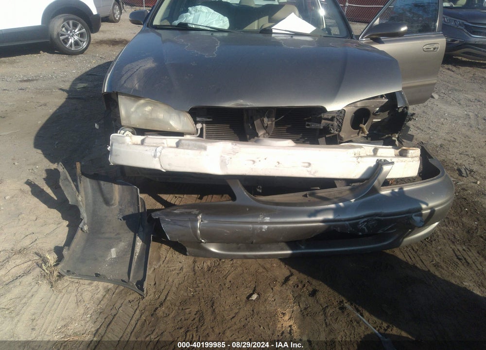 1999 MAZDA 626 ES/LX VIN: 1YVGF22C1X5864174