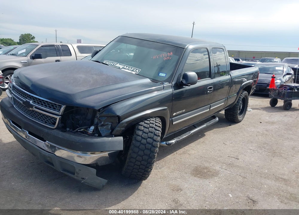 2005 CHEVROLET SILVERADO 2500HD LS VIN: 1GCHC29U85E183850