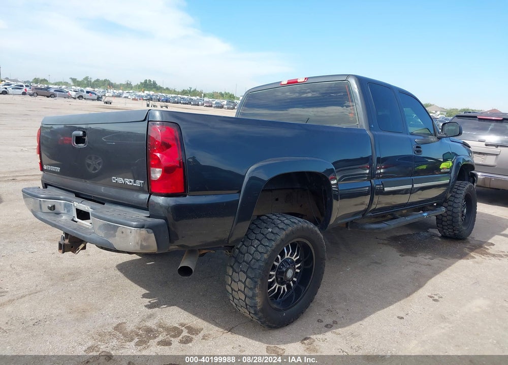 2005 CHEVROLET SILVERADO 2500HD LS VIN: 1GCHC29U85E183850