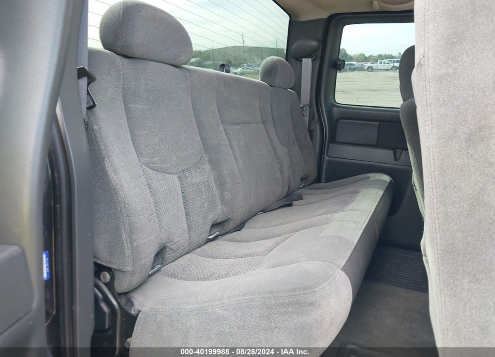 2005 CHEVROLET SILVERADO 2500HD LS VIN: 1GCHC29U85E183850