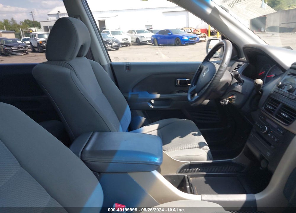 2008 HONDA PILOT SE VIN: 5FNYF28388B016729