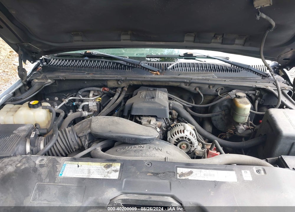 2000 CHEVROLET TAHOE ALL NEW LS VIN: 1GNEK13T4YJ143266