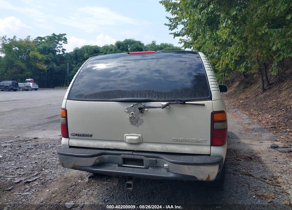 2000 CHEVROLET TAHOE ALL NEW LS VIN: 1GNEK13T4YJ143266