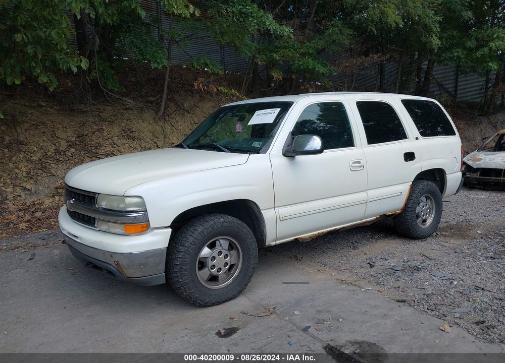 2000 CHEVROLET TAHOE ALL NEW LS VIN: 1GNEK13T4YJ143266
