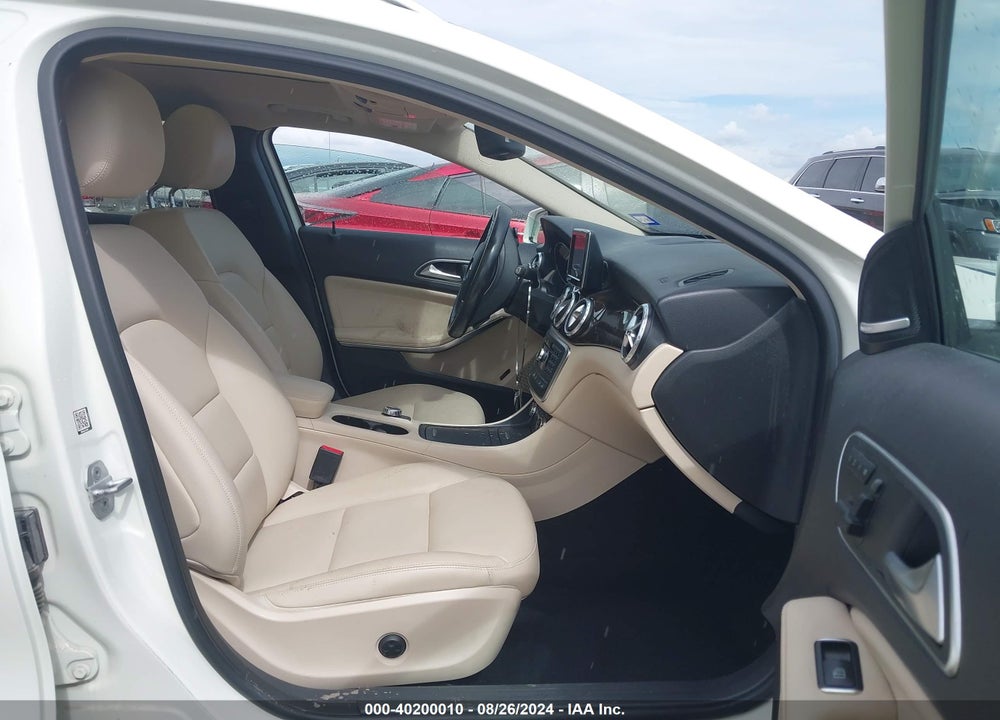2015 MERCEDES-BENZ GLA 250 4MATIC VIN: WDCTG4GB9FJ092441