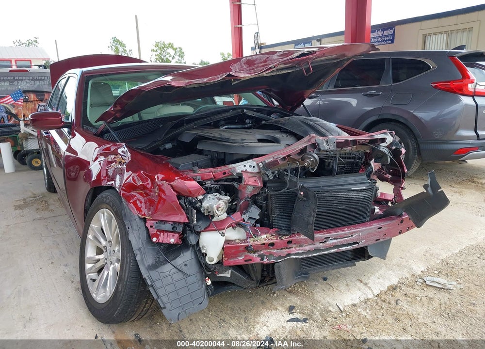 2016 CHRYSLER 300 LIMITED VIN: 2C3CCAAG3GH243916