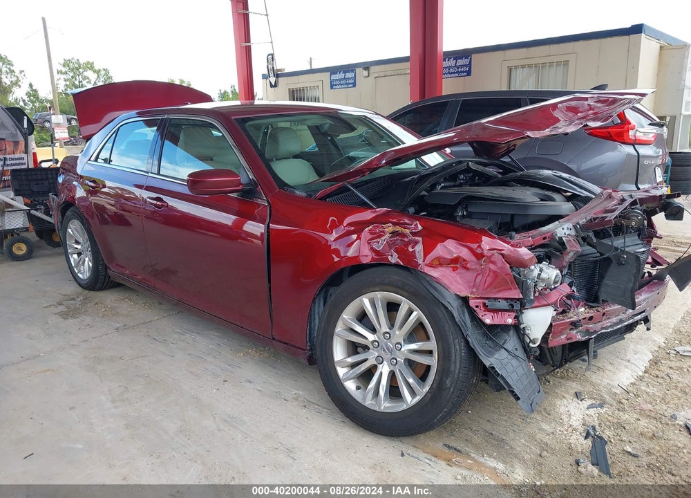 2016 CHRYSLER 300 LIMITED VIN: 2C3CCAAG3GH243916