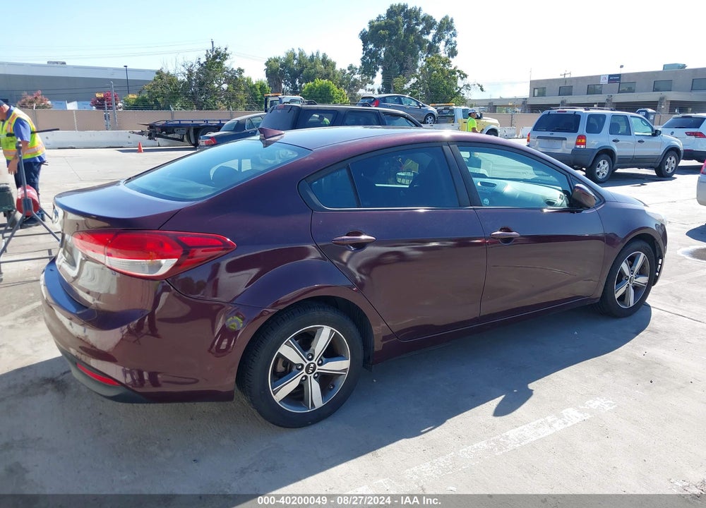 2018 KIA FORTE LX VIN: 3KPFL4A79JE244405