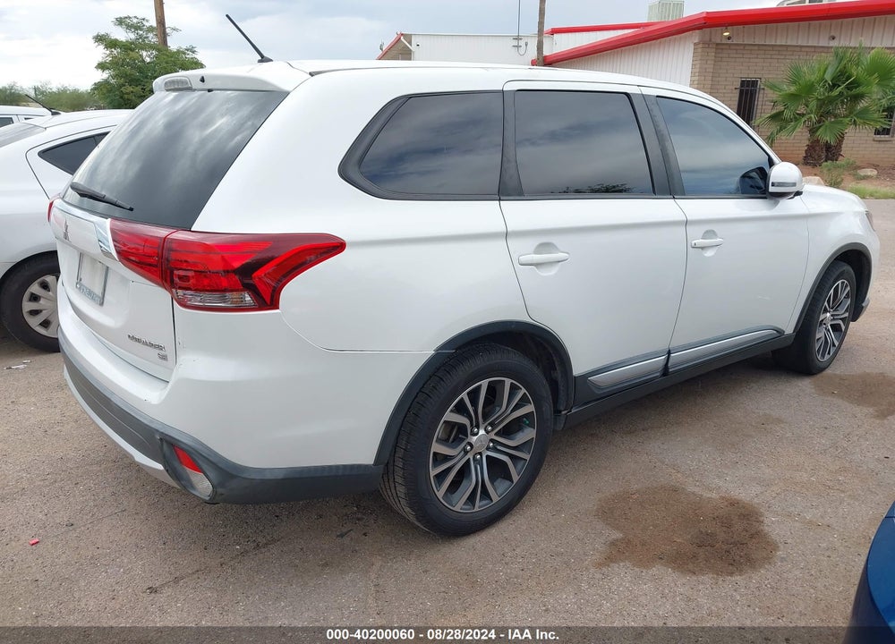 2016 MITSUBISHI OUTLANDER SE VIN: JA4AD3A3XGZ017049