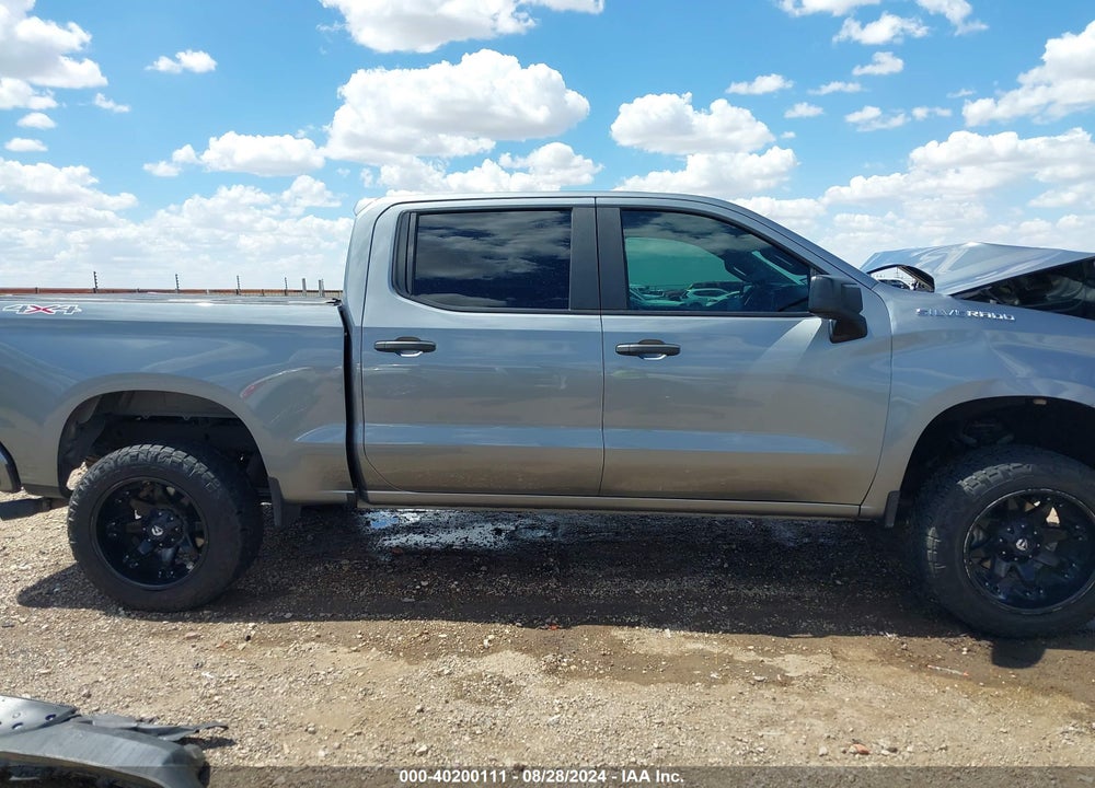 2020 CHEVROLET SILVERADO 1500 4WD SHORT BED CUSTOM VIN: 3GCPYBEHXLG118395