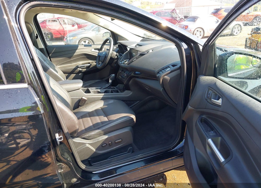 2018 FORD ESCAPE TITANIUM VIN: 1FMCU9J94JUA49517