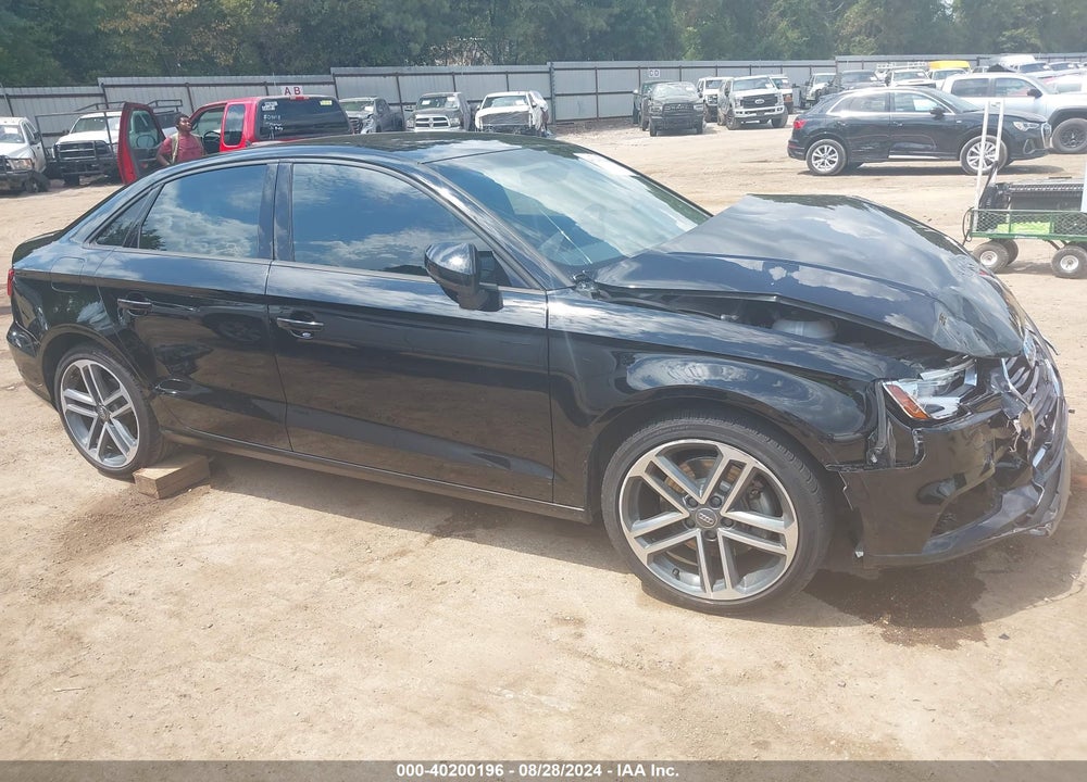 2018 AUDI A3 VIN: WAUAUGFF1J1026208