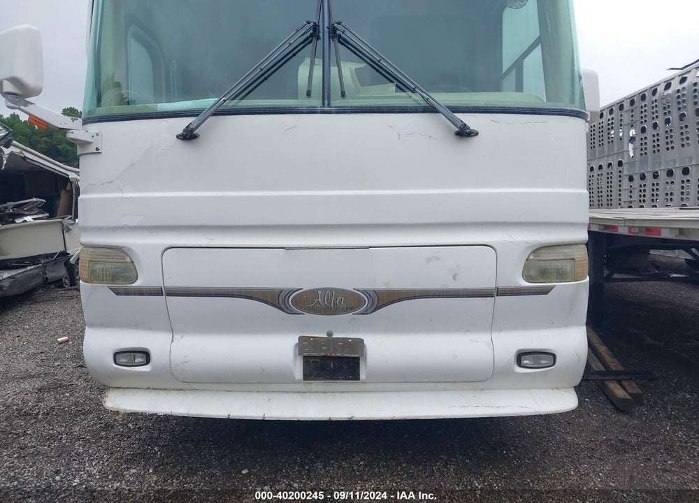 2004 FREIGHTLINER CHASSIS X LINE MOTOR HOME VIN: 4UZAAHDC44CN25518