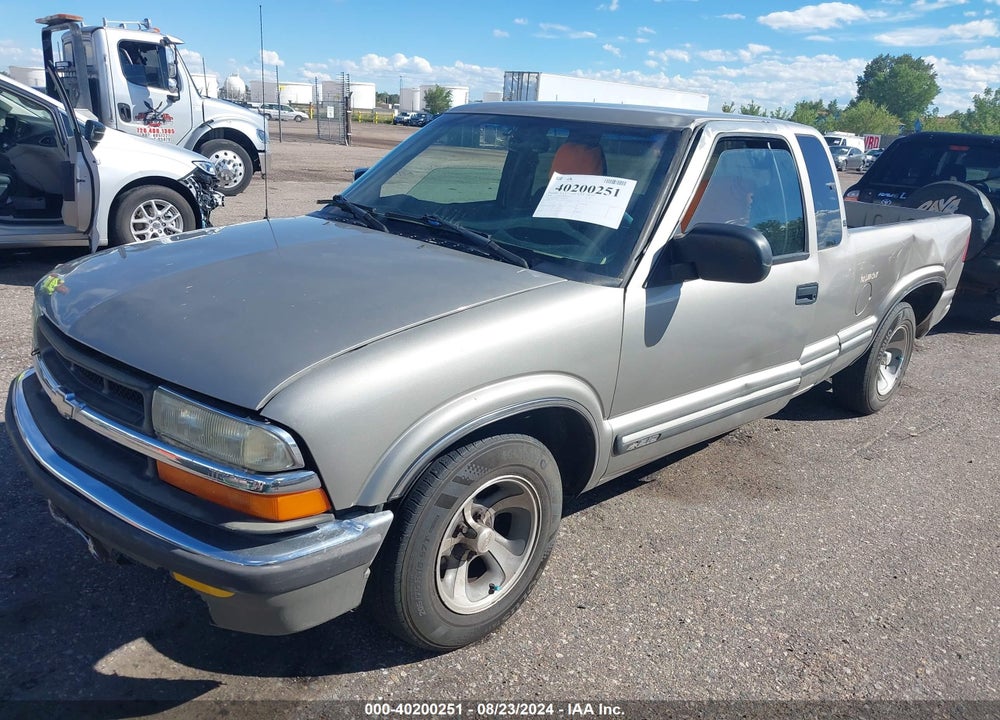 2002 CHEVROLET S-10 LS VIN: 1GCCS19W128254230