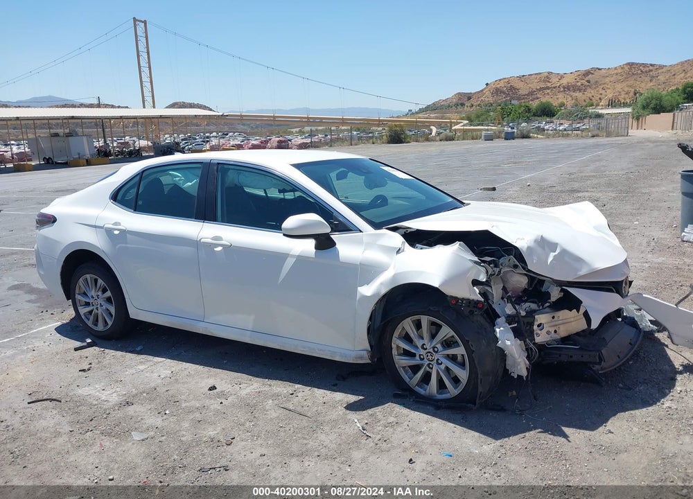 2021 TOYOTA CAMRY LE VIN: 4T1C11AKXMU466769