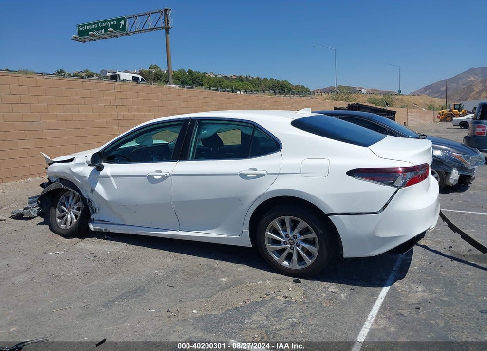 2021 TOYOTA CAMRY LE VIN: 4T1C11AKXMU466769