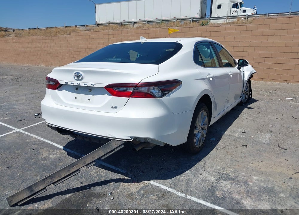 2021 TOYOTA CAMRY LE VIN: 4T1C11AKXMU466769