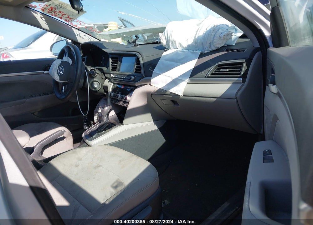 2020 HYUNDAI ELANTRA SEL VIN: 5NPD84LF3LH511825