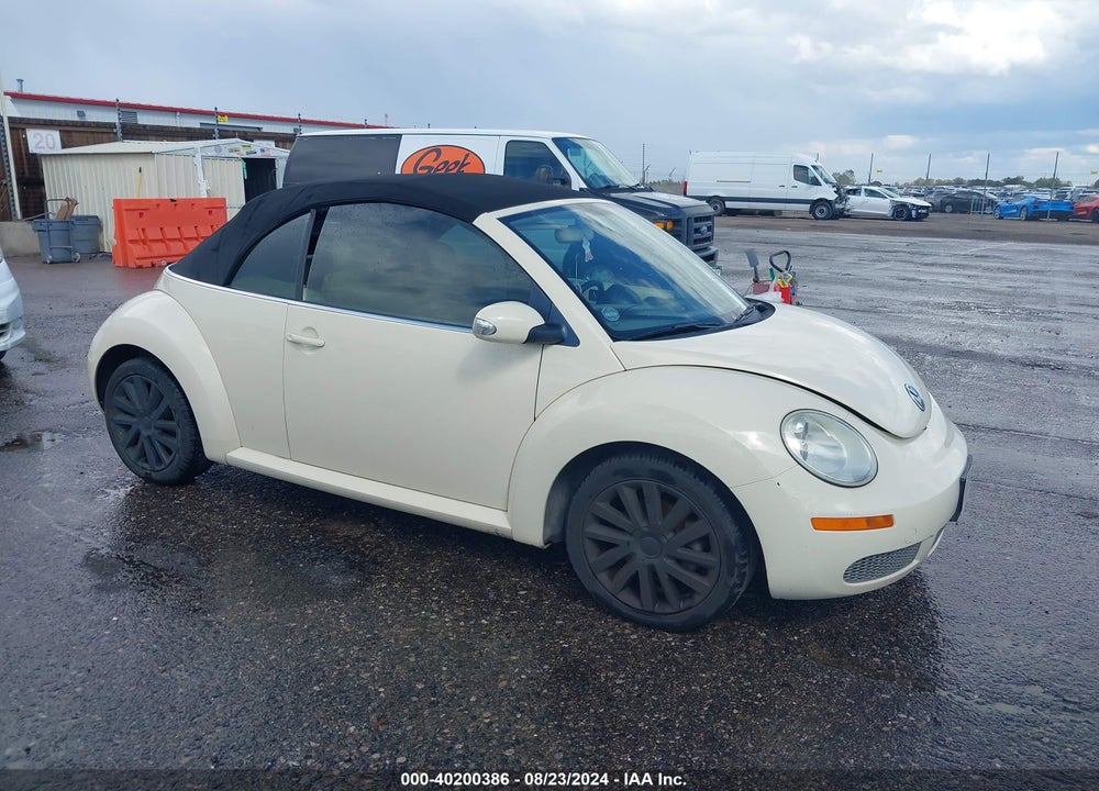 2008 VOLKSWAGEN NEW BEETLE SE VIN: 3VWRF31Y88M413012