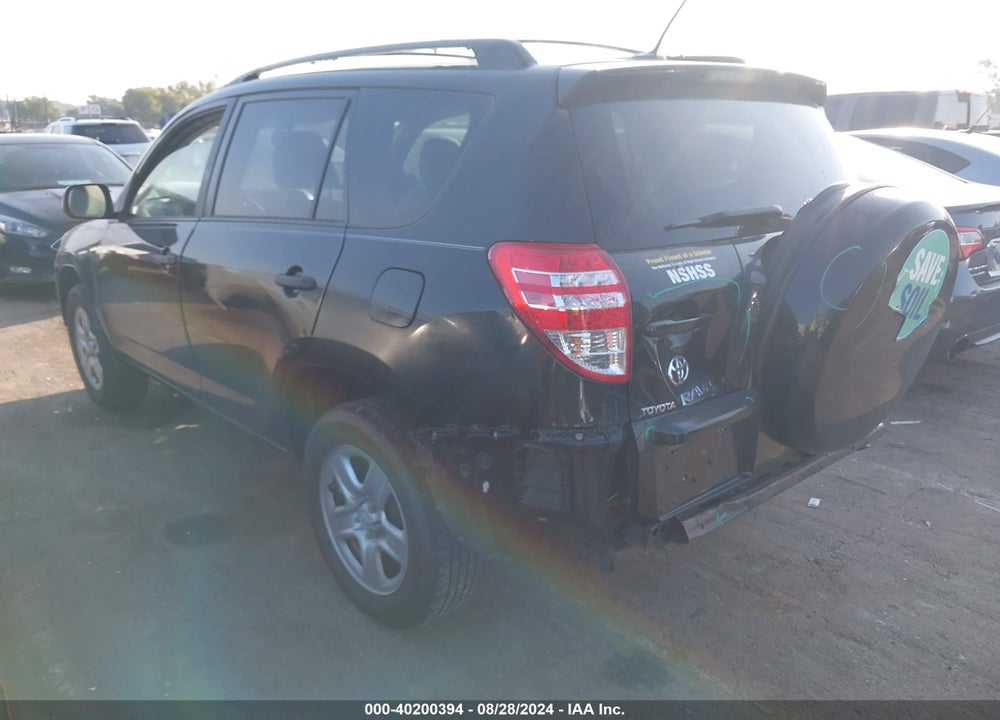 2009 TOYOTA RAV4 VIN: JTMBF35VX95015747
