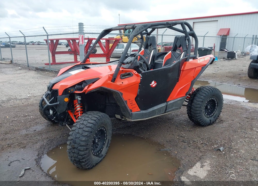 2014 CAN-AM MAVERICK 1000R X RS DPS VIN: 3JBPXHP11EJ000332