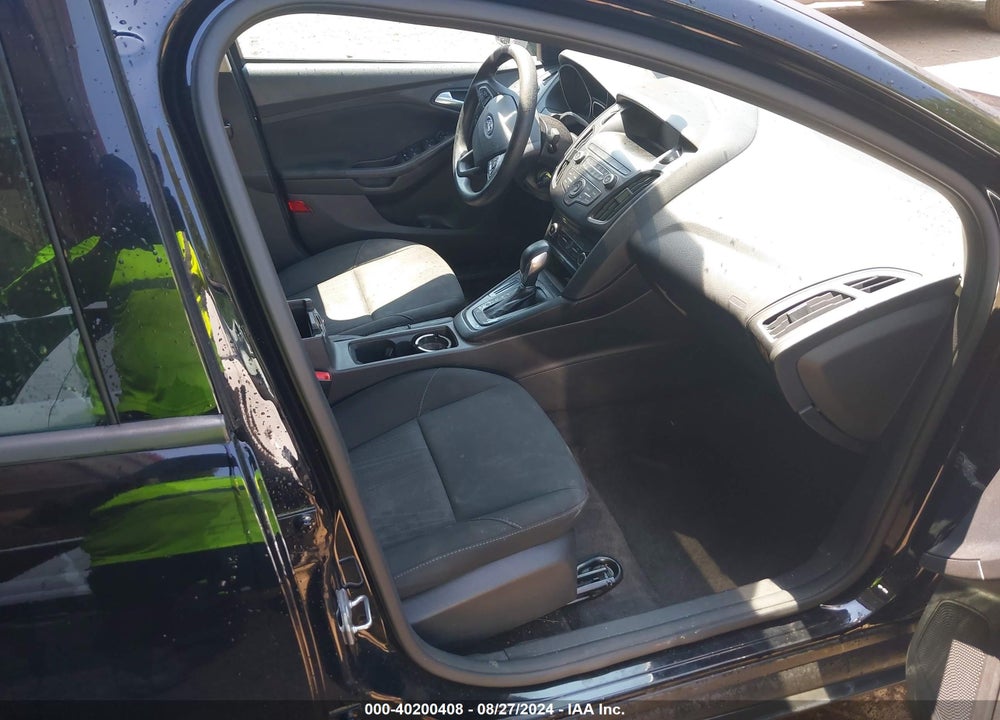 2018 FORD FOCUS VIN: 1FADP3F26JL284117