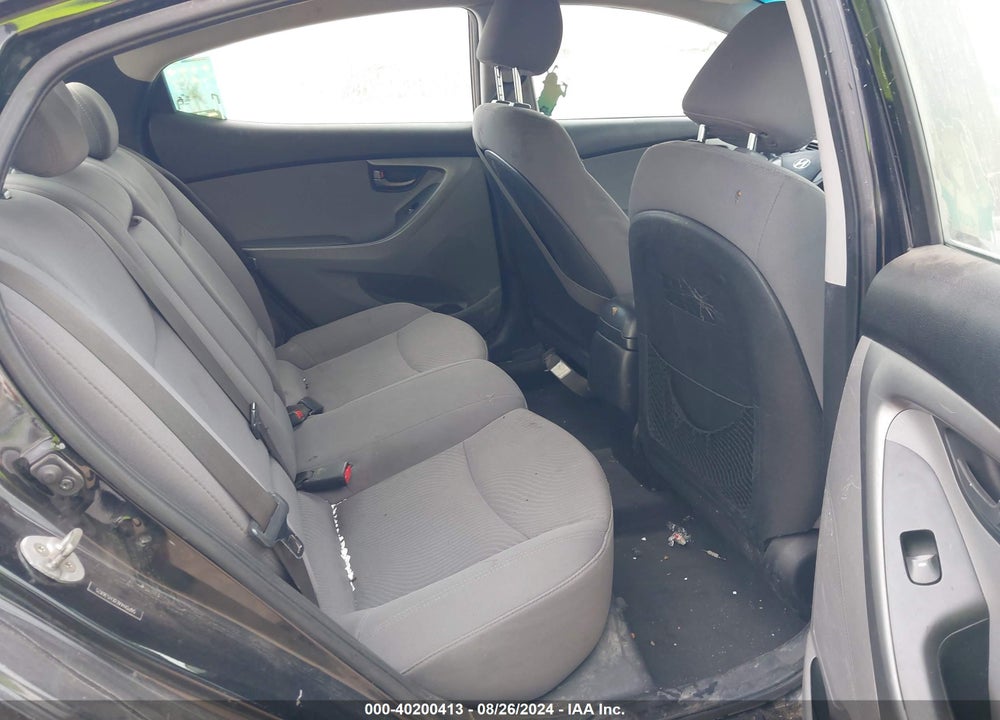 2014 HYUNDAI ELANTRA SE VIN: 5NPDH4AE0EH536825