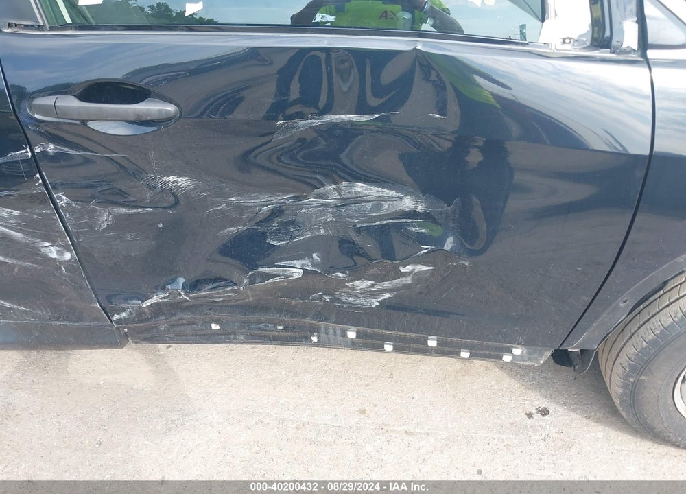 2013 HONDA CR-V LX VIN: 5J6RM4H33DL012921