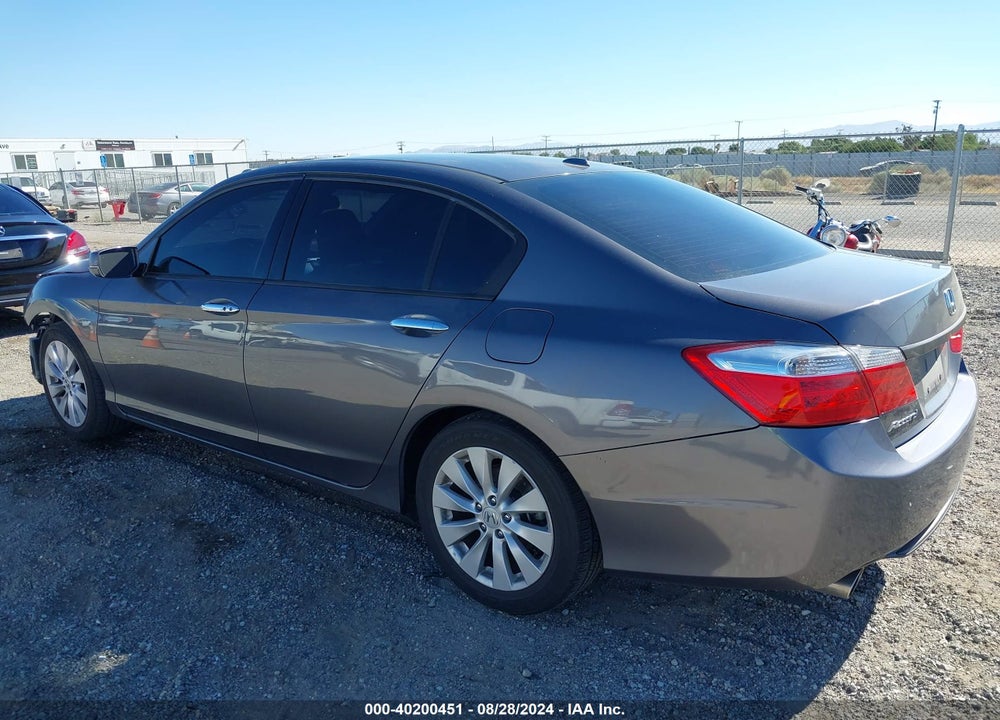 2014 HONDA ACCORD VIN: 1HGCR3F89EA007291