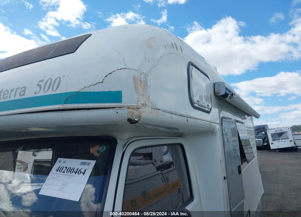1996 ISUZU TERRA 500 VIN: NHS69E7403363