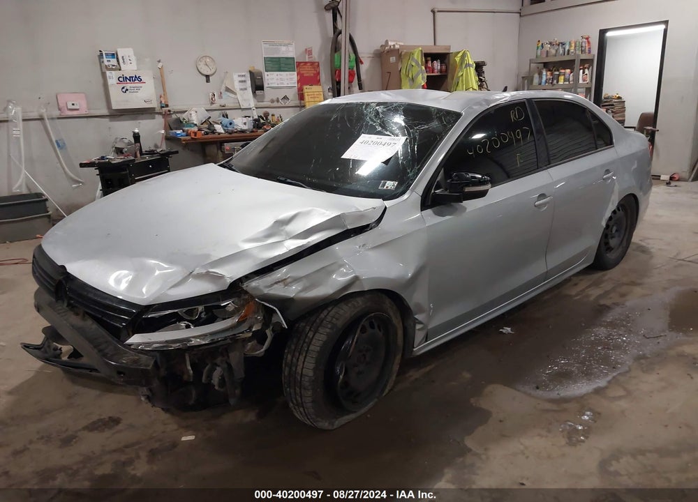 2014 VOLKSWAGEN JETTA 1.8T SE VIN: 3VWD17AJ1EM247351