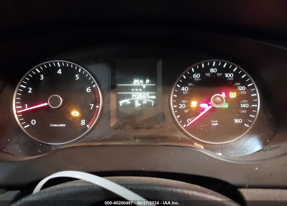 2014 VOLKSWAGEN JETTA 1.8T SE VIN: 3VWD17AJ1EM247351