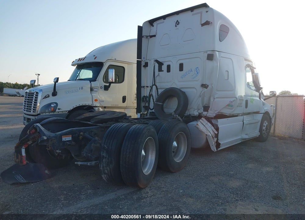 2020 FREIGHTLINER NEW CASCADIA 126 VIN: 3AKJHHDR2LSLT7628