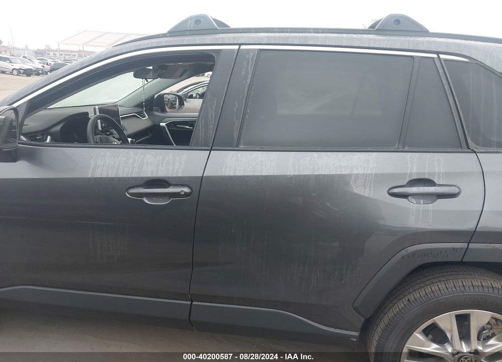 2024 TOYOTA RAV4 XLE PREMIUM VIN: 2T3C1RFV5RW318982
