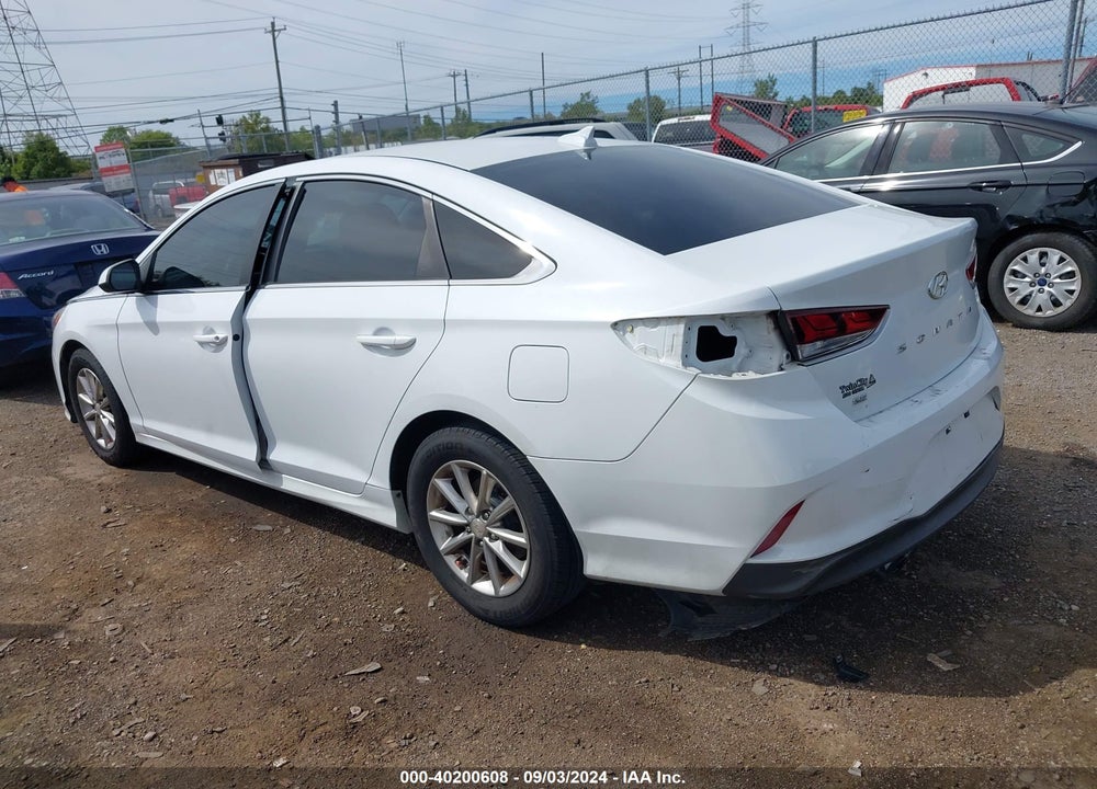2018 HYUNDAI SONATA VIN: 5NPE24AF5JH692819