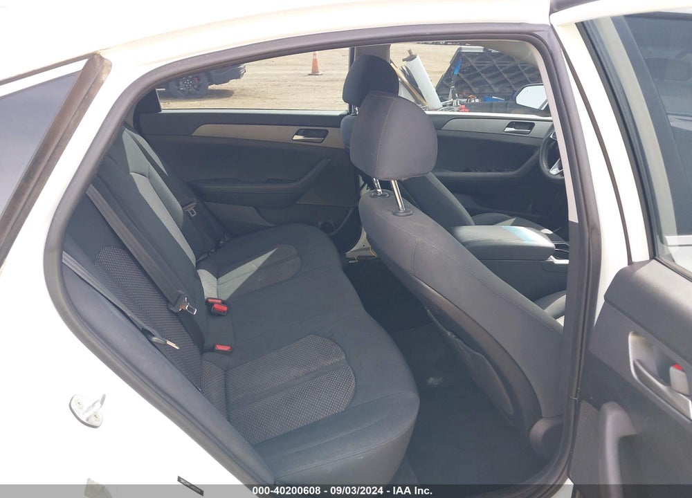 2018 HYUNDAI SONATA VIN: 5NPE24AF5JH692819