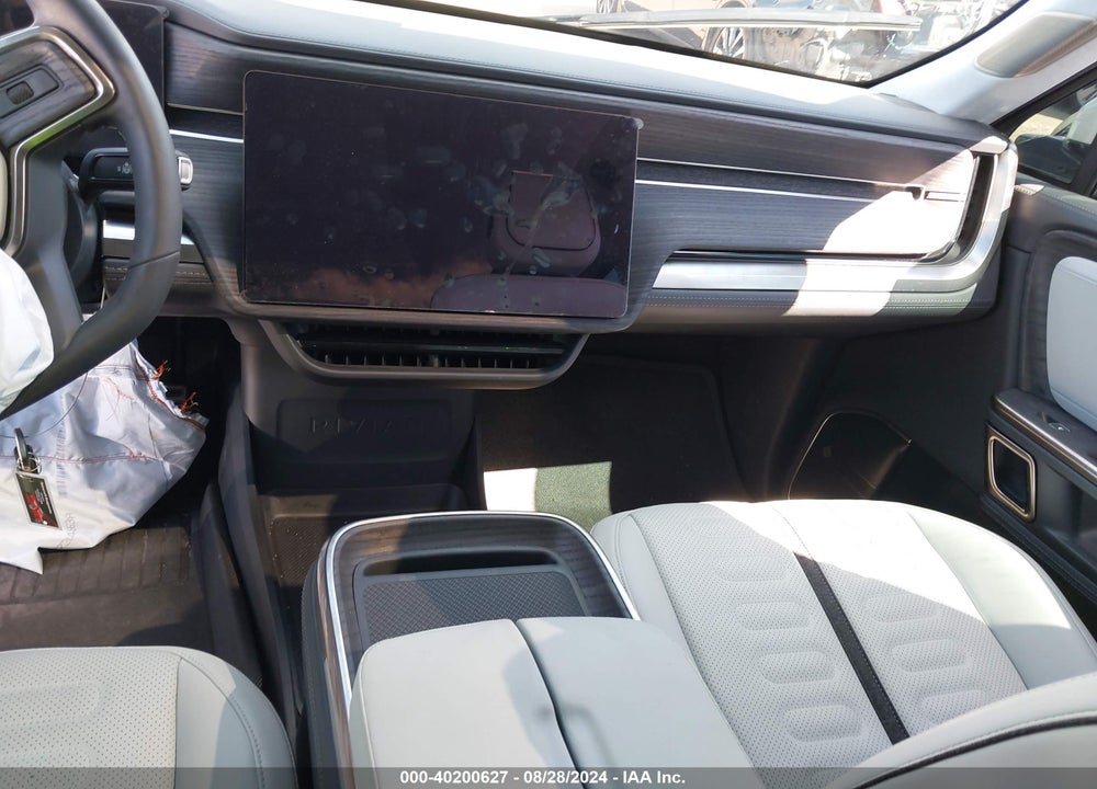 2023 RIVIAN R1S ADVENTURE VIN: 7PDSGABA8PN008059