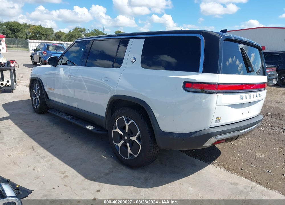 2023 RIVIAN R1S ADVENTURE VIN: 7PDSGABA8PN008059