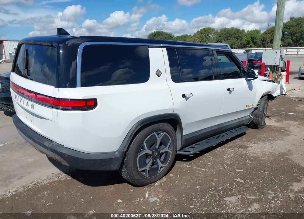 2023 RIVIAN R1S ADVENTURE VIN: 7PDSGABA8PN008059