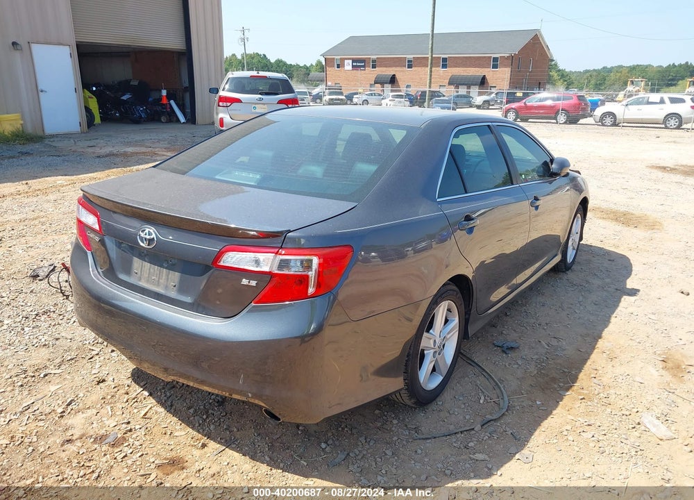 2014 TOYOTA CAMRY SE VIN: 4T1BF1FK5EU828269