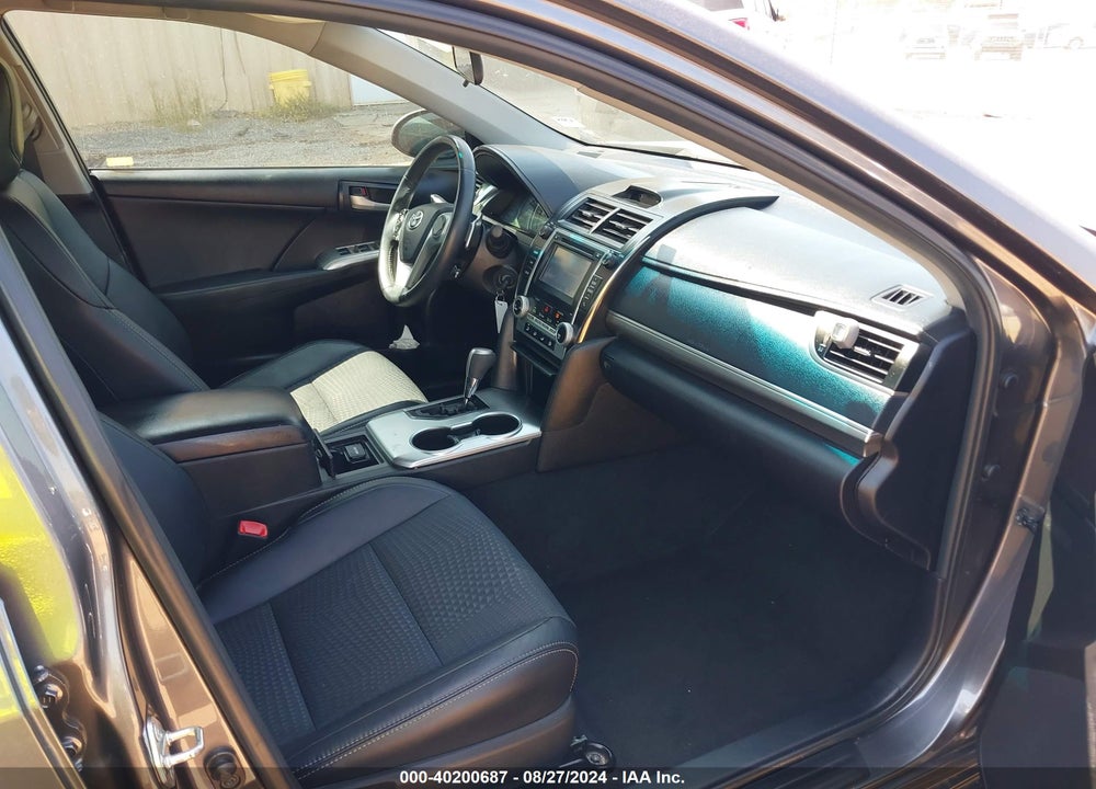 2014 TOYOTA CAMRY SE VIN: 4T1BF1FK5EU828269