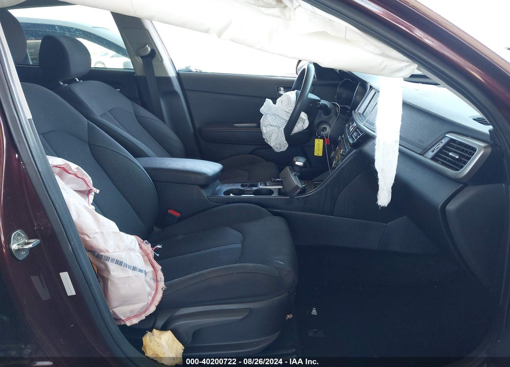 2018 KIA OPTIMA LX VIN: 5XXGT4L33JG218243