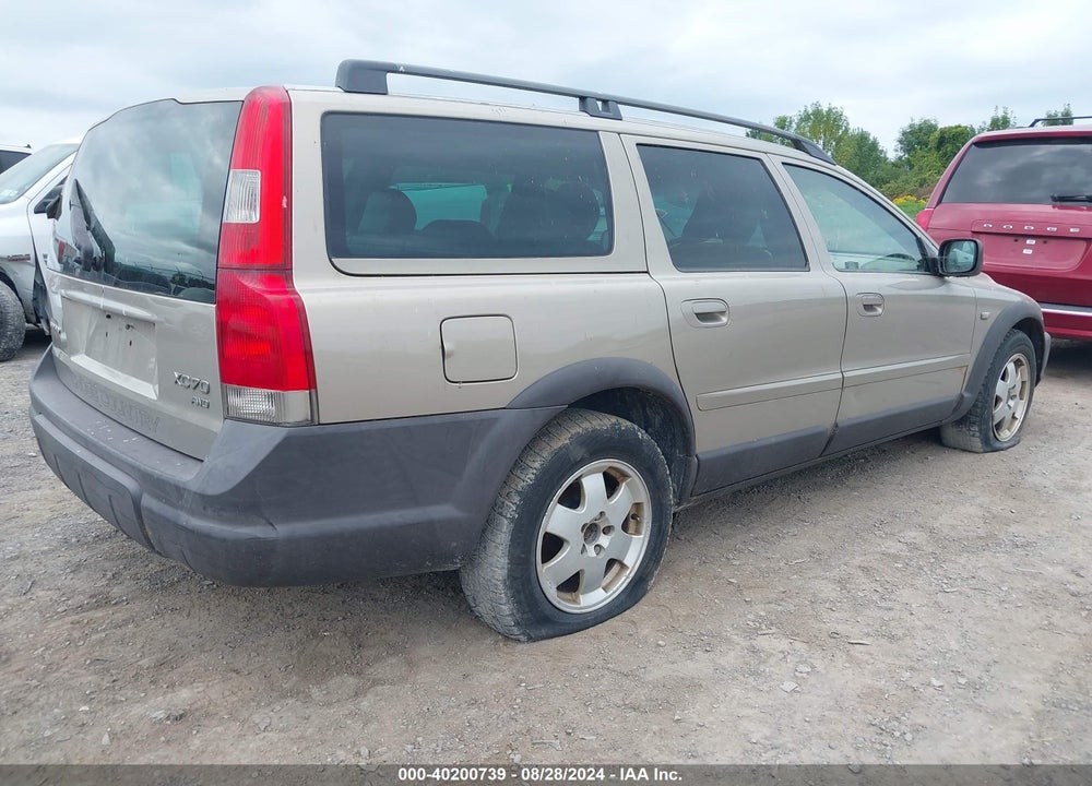 2004 VOLVO XC70 2.5T VIN: YV1SZ59H141170866