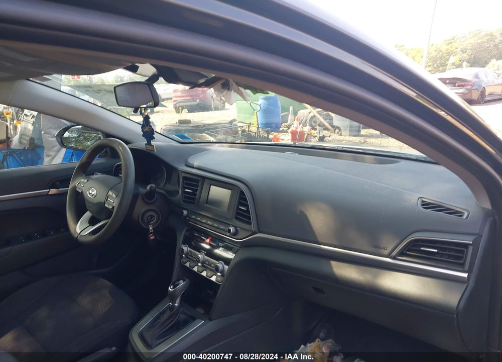 2020 HYUNDAI ELANTRA SE VIN: 5NPD74LF6LH542702