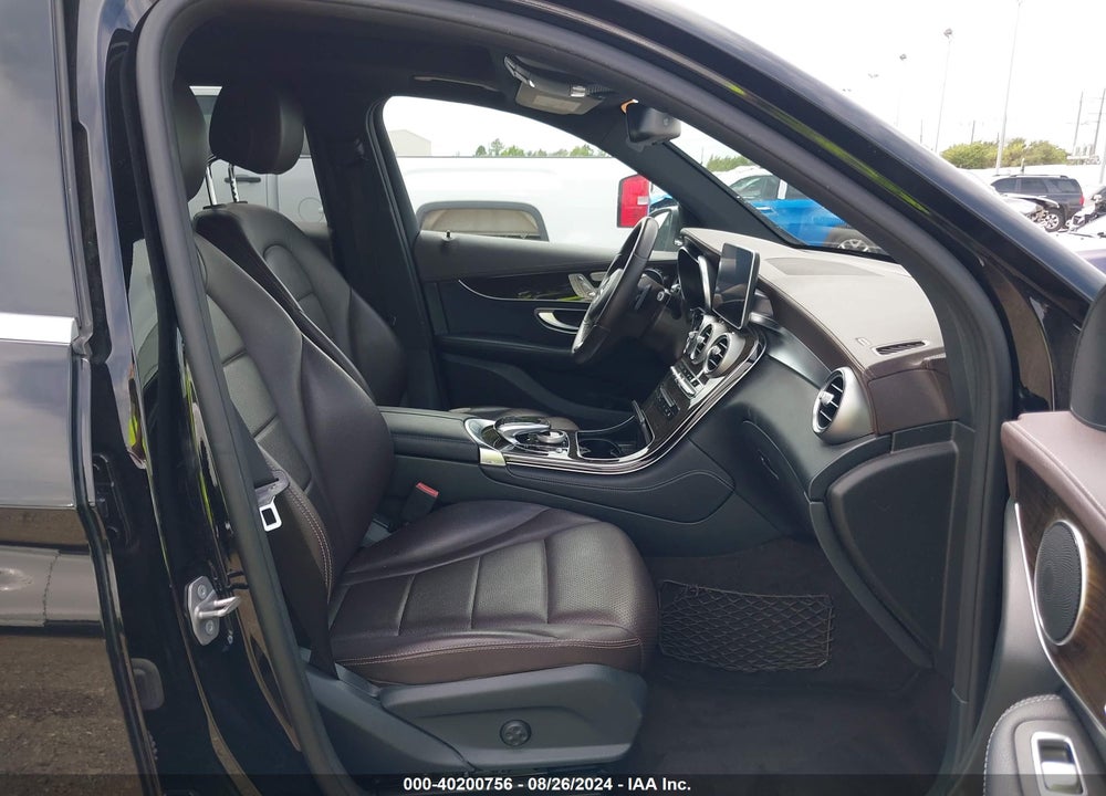 2018 MERCEDES-BENZ GLC 300 VIN: WDC0G4JB2JV027055