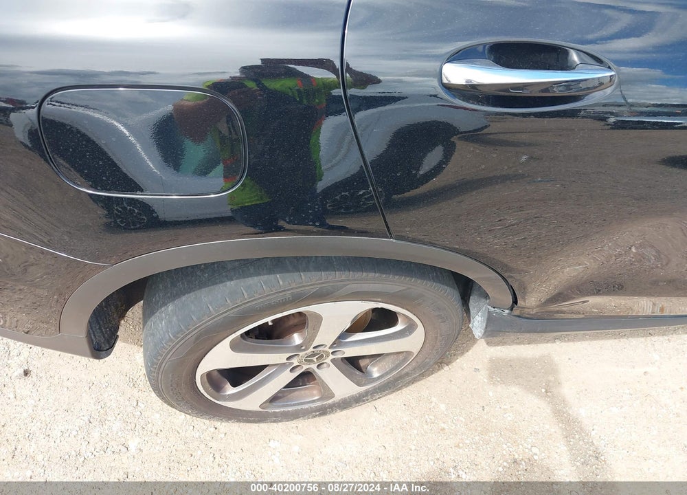 2018 MERCEDES-BENZ GLC 300 VIN: WDC0G4JB2JV027055