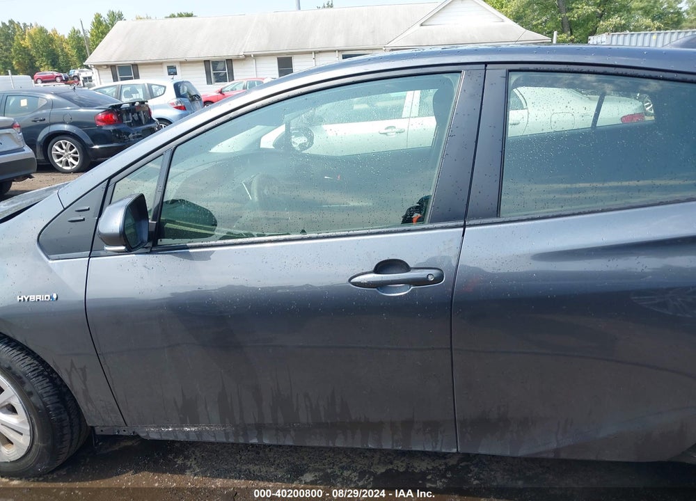 2022 TOYOTA PRIUS L VIN: JTDKAMFU1N3170770