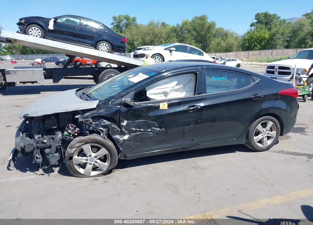 2013 HYUNDAI ELANTRA GLS VIN: KMHDH4AEXDU898712